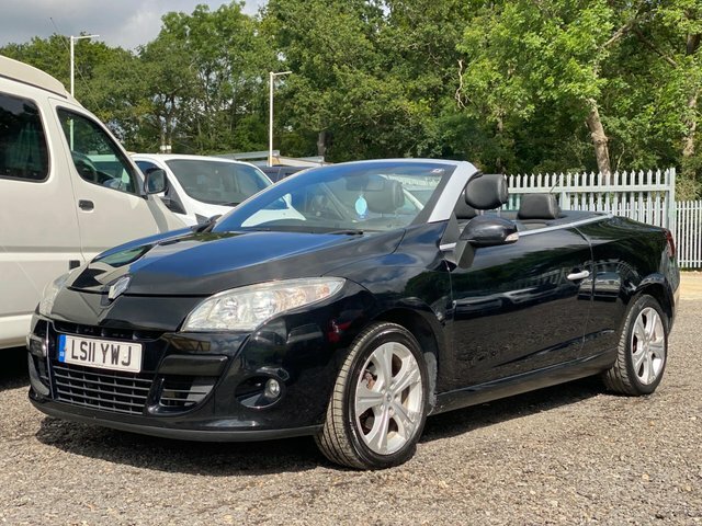 Renault Megane 2.0 16V Dynamique Tomtom Cvt Euro 5 Black #2