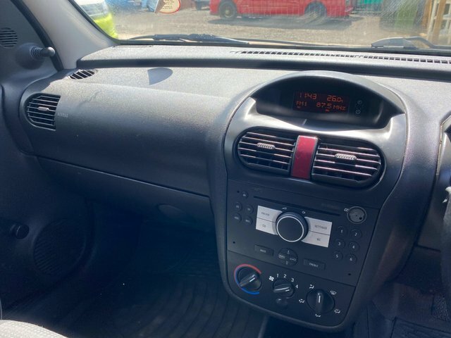 Vauxhall Combo 1.2 Tour Essentia Cdti 73 Bhp Very Low Mileage Blue #32