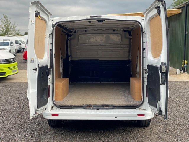 Vauxhall Vivaro 2700 1.6Cdti 120Ps Sportive H1 Van Grey #9