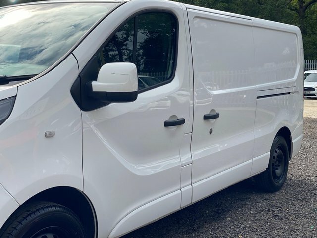 Vauxhall Vivaro 2700 1.6Cdti 120Ps Sportive H1 Van Grey #23