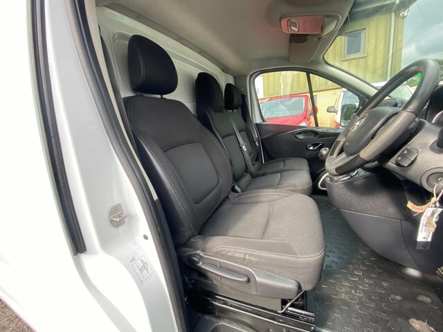 Vauxhall Vivaro 2700 1.6Cdti 120Ps Sportive H1 Van Grey #28