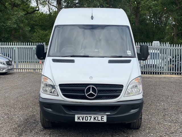 Mercedes-Benz Sprinter 2.1 311 Cdi Rwd L2 White