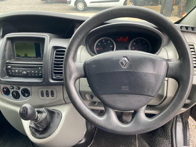 Renault Trafic 2.0 Sport Dci 5 Seat Sold Blue #39