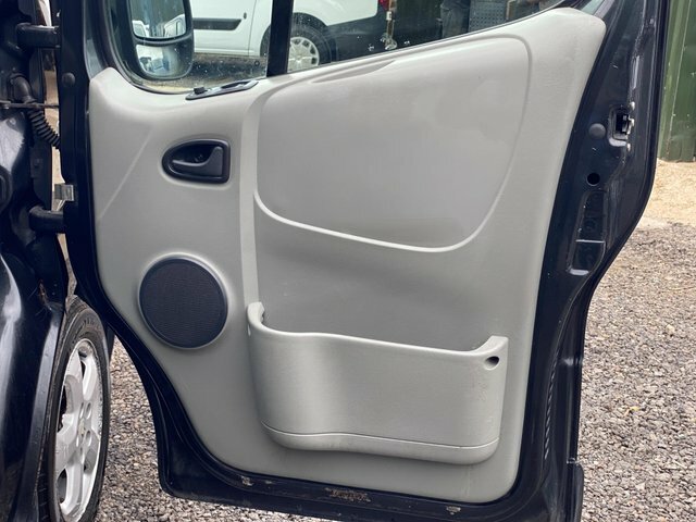 Renault Trafic 2.0 Sport Dci 5 Seat Sold Blue #41