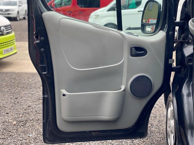 Renault Trafic 2.0 Sport Dci 5 Seat Sold Blue #53