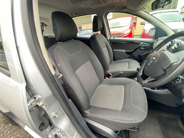 Dacia Duster 1.5 Dci Laureate Euro 5 Silver #5