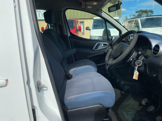 Citroen Berlingo Hdi Vtr Silver #2