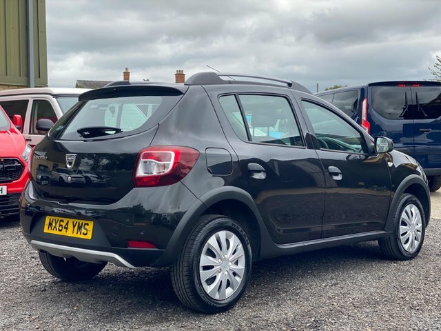 Dacia Sandero Stepway 0.9 Tce Laureate Euro 5 MX64YMS Black #4