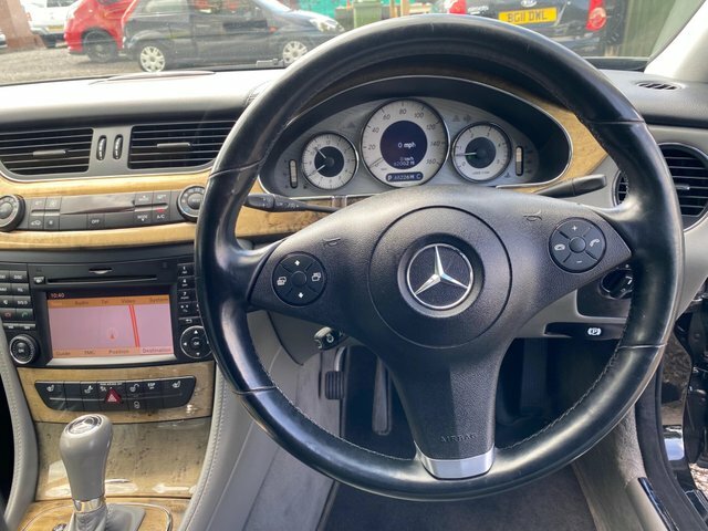 Mercedes-Benz CLS Cls500 Black #11
