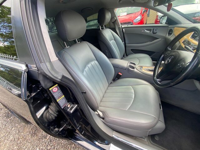 Mercedes-Benz CLS 3.0 Cls350 Cdi Grand Edition Coupe 7G-tronic Black #6