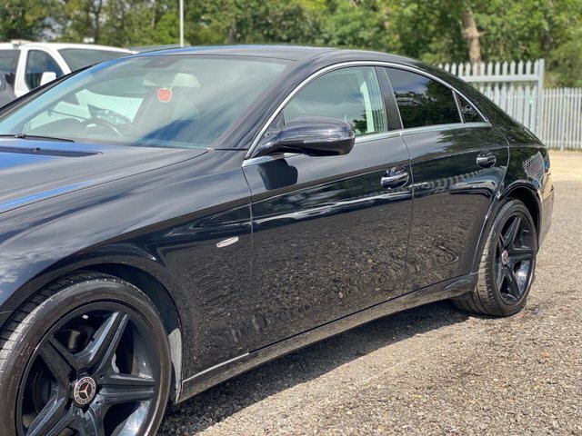 Mercedes-Benz CLS Cls500 Black #33