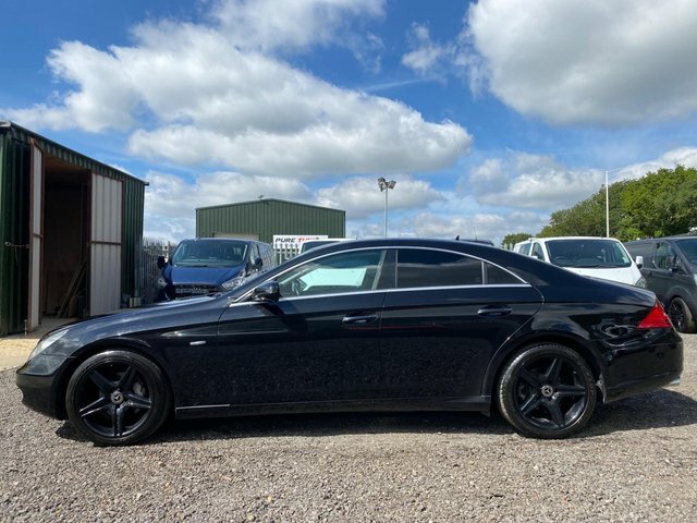 Mercedes-Benz CLS Cls500 Black #27