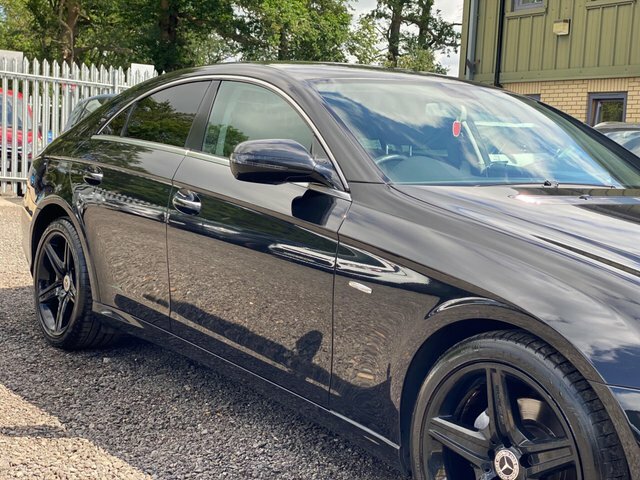 Mercedes-Benz CLS Cls500 Black #31