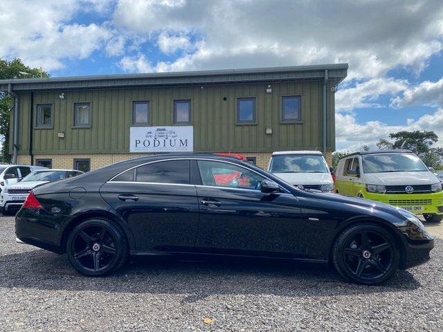 Mercedes-Benz CLS Cls500 Black #29