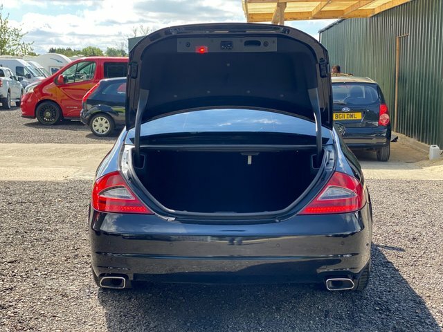 Mercedes-Benz CLS Cls500 Black #56