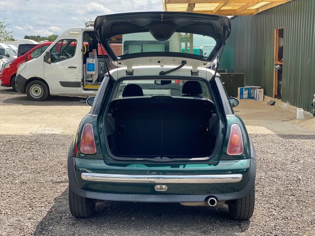 Mini Hatch Cooper Silver #37
