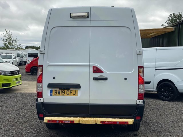 Vauxhall Movano Cdti 3500 Biturbo White #19