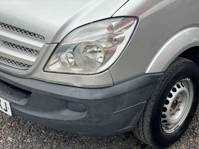 Mercedes-Benz Sprinter Unspecified White #14