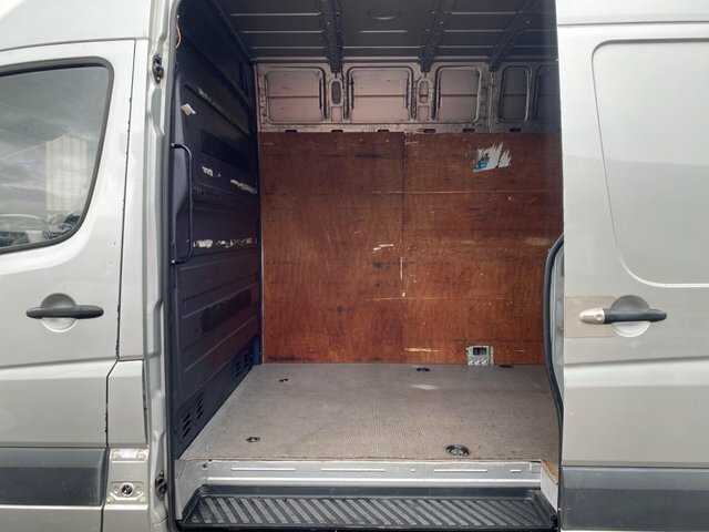 Mercedes-Benz Sprinter Unspecified White #24