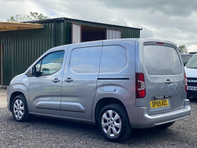 Vauxhall Combo 1.5 Turbo D 2000 Limited Edition Nav L1 H1 Euro 6 Grey #3