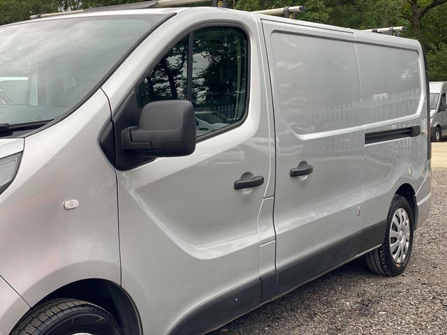 Vauxhall Vivaro 1.6 Cdti 2900 Biturbo Ecotec Limited Edition Nav C Grey #19