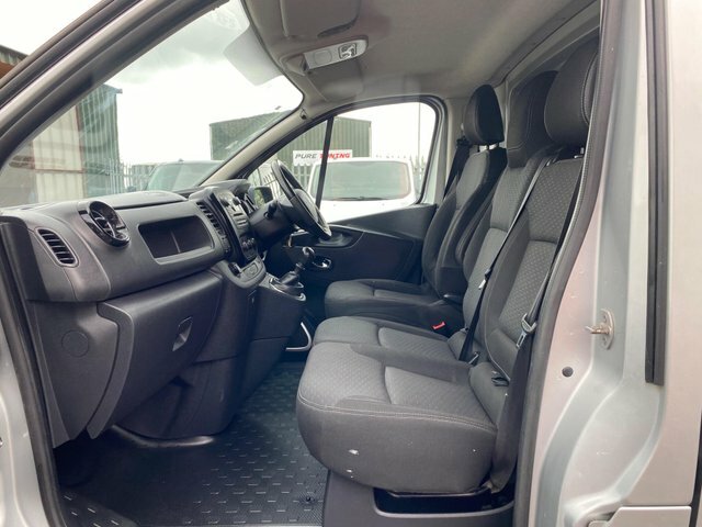 Vauxhall Vivaro 1.6 Cdti 2900 Biturbo Ecotec Limited Edition Nav C Grey #35