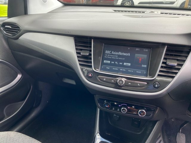 Vauxhall Crossland X 1.2 Se Euro 6 BT18LGX Red #6