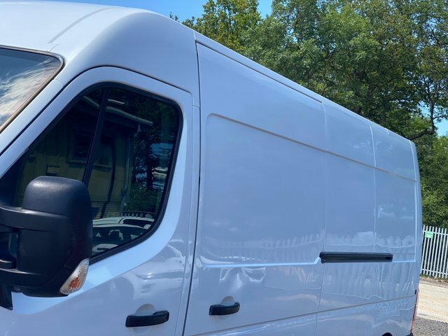 Vauxhall Movano Mpv White #18