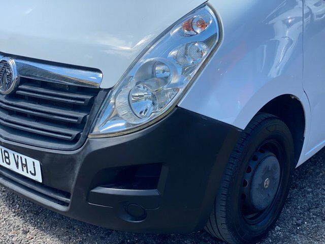 Vauxhall Movano Mpv White #17