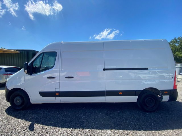 Vauxhall Movano Mpv White #12