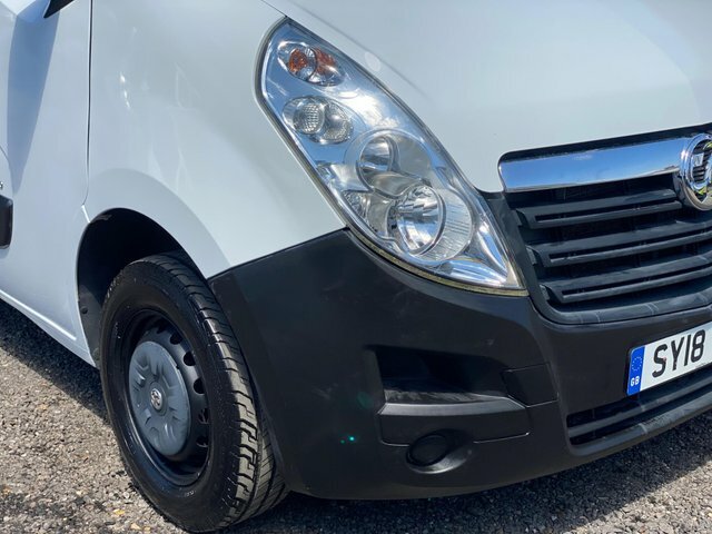 Vauxhall Movano Mpv White #14