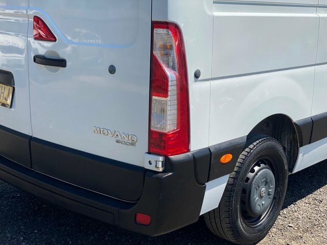 Vauxhall Movano Mpv White #23