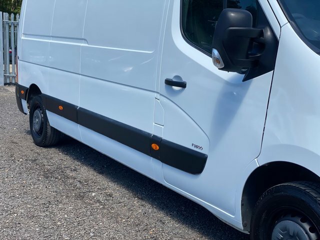 Vauxhall Movano Mpv White #16