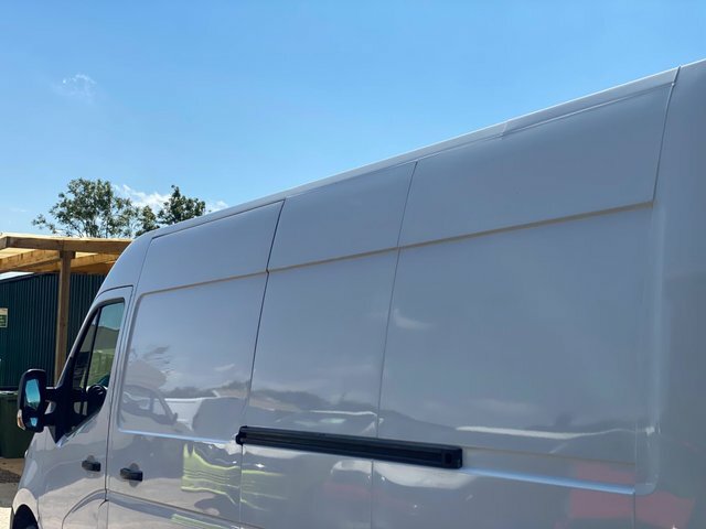Vauxhall Movano Mpv White #21