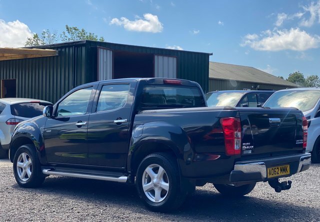 Isuzu D-Max 2.5 Td Yukon 4X4 Black #3
