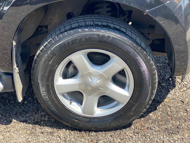 Isuzu D-Max 2.5 Td Yukon 2012 Grey #53