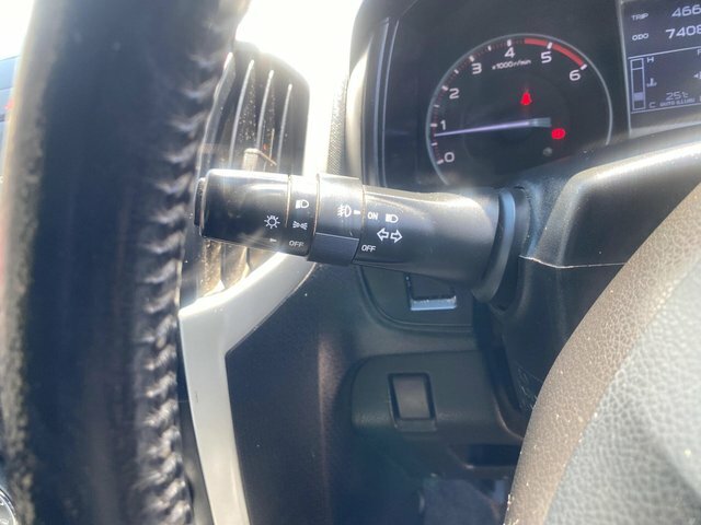 Isuzu D-Max 2.5 Td Yukon 2012 Grey #33