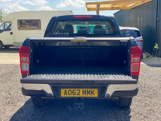 Isuzu D-Max 2.5 Td Yukon 2012 Grey #44