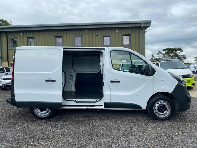 Vauxhall Vivaro 2014 1.6 Cdti 2700 Biturbo Ecoflex Sportive Panel Grey #10