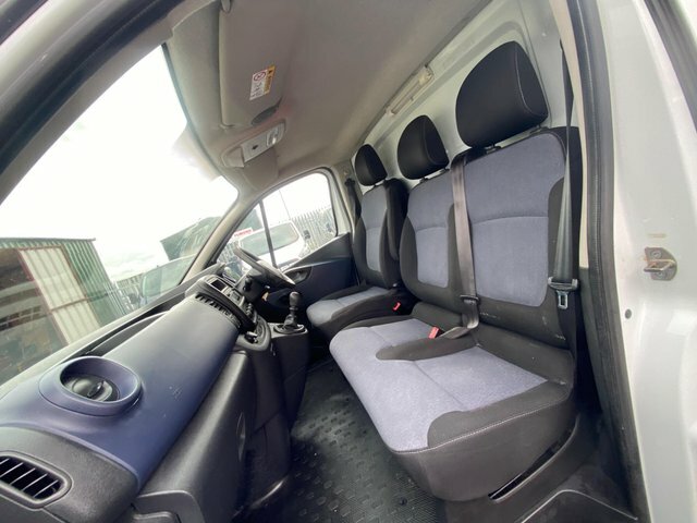 Vauxhall Vivaro 2014 1.6 Cdti 2700 Biturbo Ecoflex Sportive Panel Grey #21