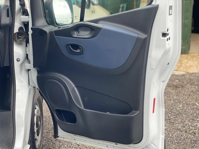Vauxhall Vivaro 2014 1.6 Cdti 2700 Biturbo Ecoflex Sportive Panel Grey #44