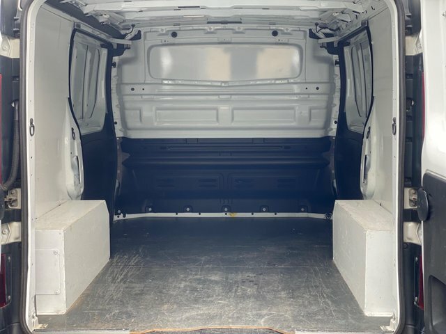 Vauxhall Vivaro 2014 1.6 Cdti 2700 Biturbo Ecoflex Sportive Panel Grey #16