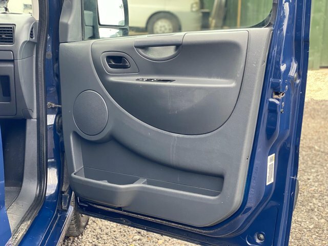 Citroen Dispatch 2.0 Hdi Sx Combi Fwd L2 H1 Blue #39