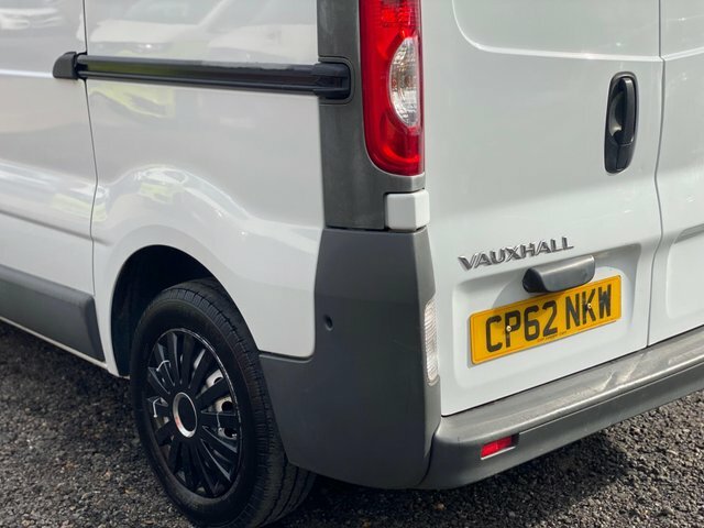 Vauxhall Vivaro 2.0 Cdti Sportive Panel Van Swb Silver #25