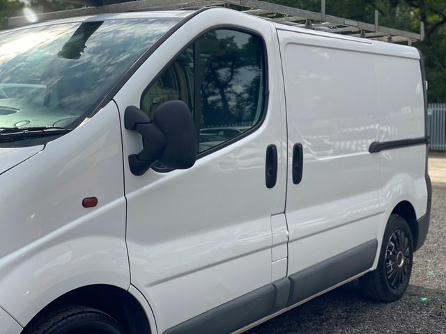 Vauxhall Vivaro 2.0 Cdti Sportive Panel Van Swb Silver #24