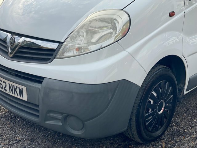 Vauxhall Vivaro 2.0 Cdti Sportive Panel Van Swb Silver #23