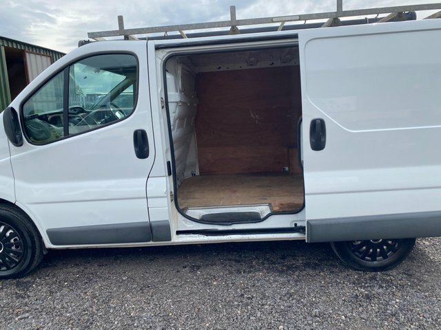 Vauxhall Vivaro 2.0 Cdti Sportive Panel Van Swb Silver #11