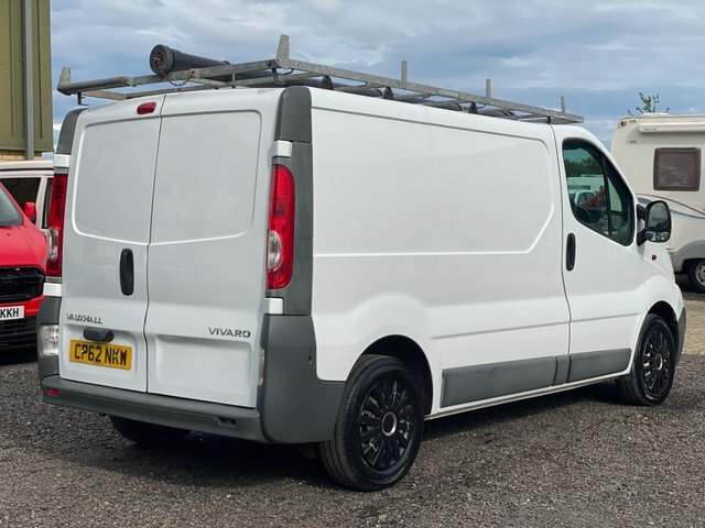 Vauxhall Vivaro 2.0 Cdti Sportive Panel Van Swb Silver #4