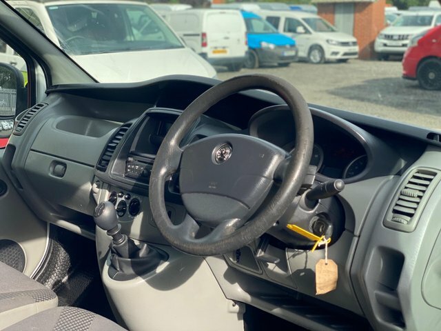 Vauxhall Vivaro 2.0 Cdti Sportive Panel Van Swb Silver #6