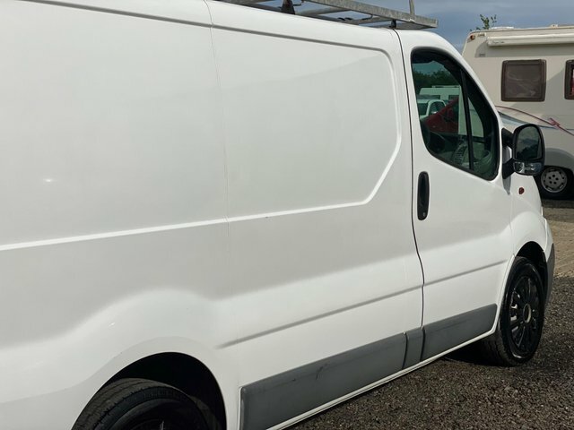 Vauxhall Vivaro 2.0 Cdti Sportive Panel Van Swb Silver #28